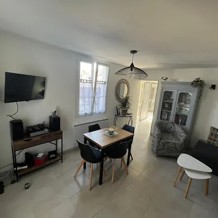 Maison Chaleureuse Avec Terrasse Privative Proche De La Gare Et Du Centre-ville Holiday home *
