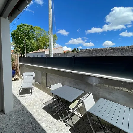 Maison Chaleureuse Avec Terrasse Privative Proche De La Gare Et Du Centre-ville