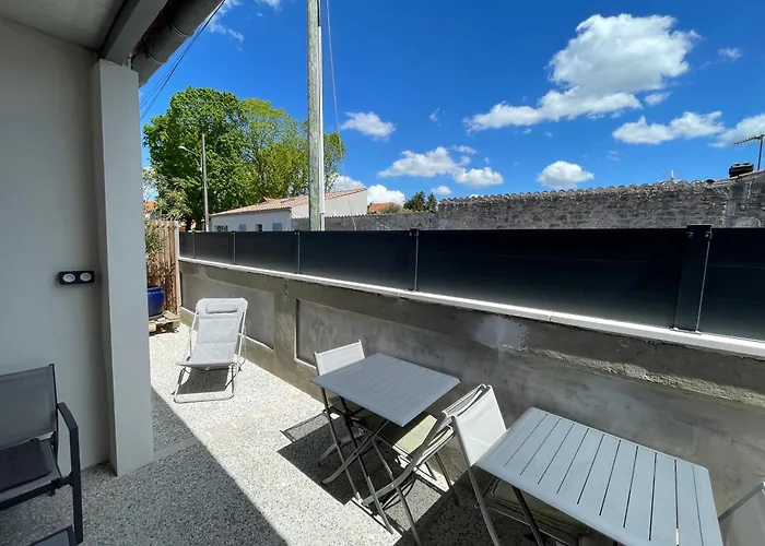 Maison Chaleureuse Avec Terrasse Privative Proche De La Gare Et Du Centre-ville